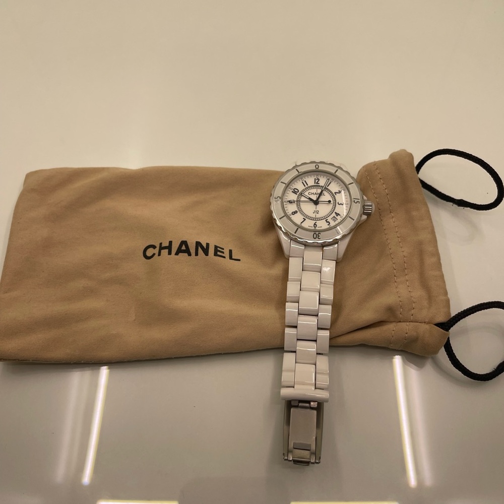 CHANEL J12 Watch